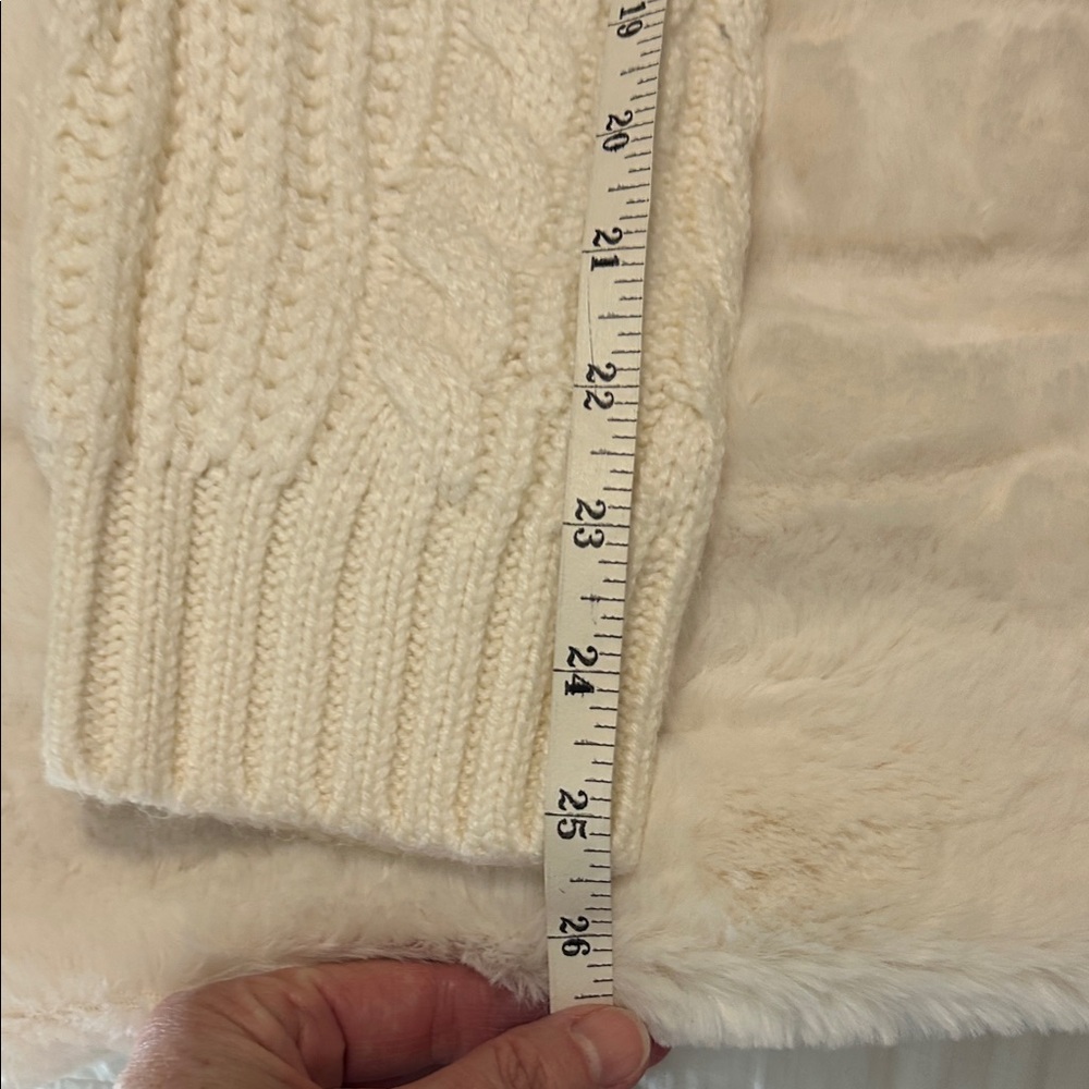 Talbots Quilted Women's Cream Puffer Sweater Jacket Size Medium - Picture 8 of 9